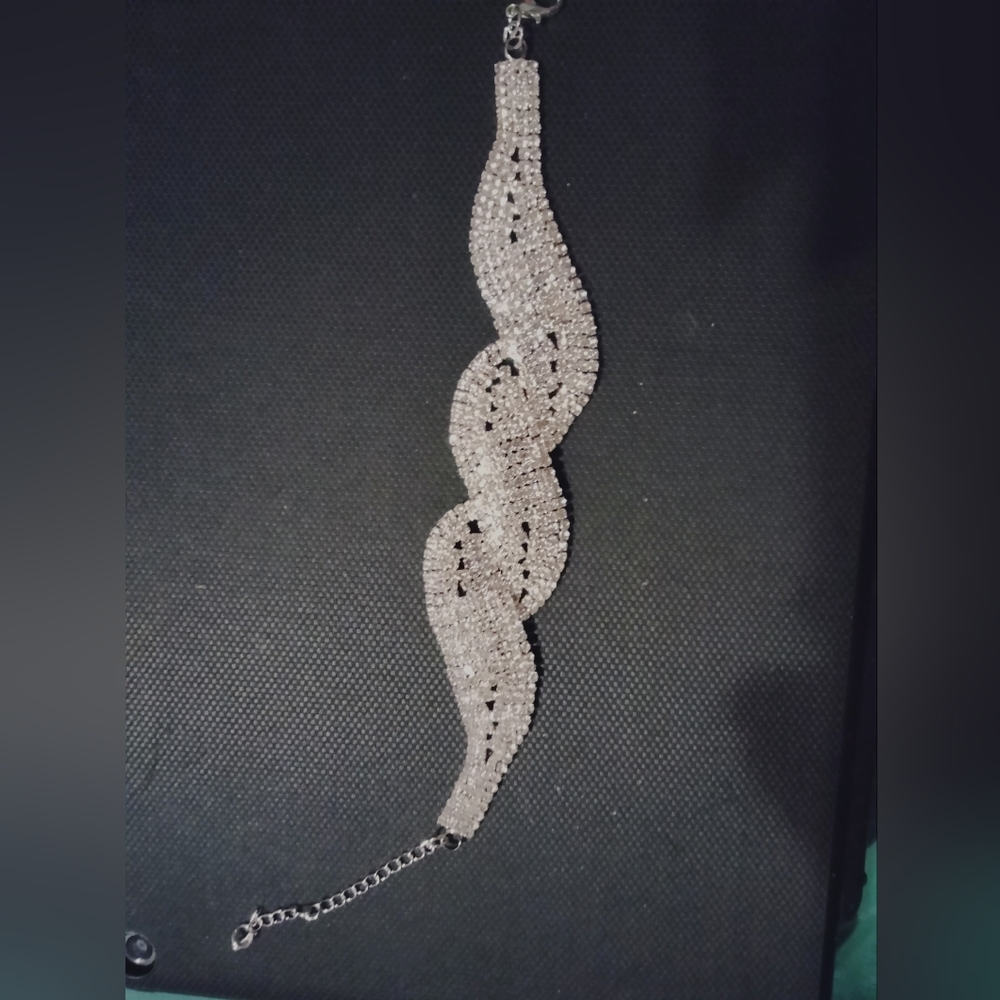 Austrian Crystal Bracelet Silvertone
